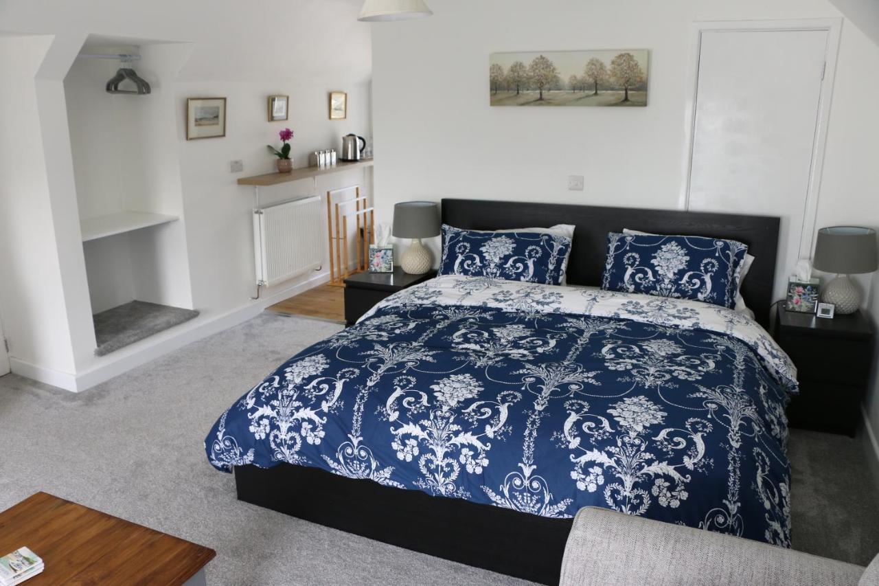 Ty Nant Little Haven Bed & Breakfast Bagian luar foto