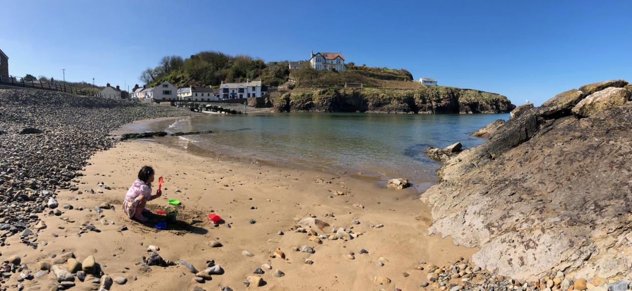 Ty Nant Little Haven Bed & Breakfast Bagian luar foto